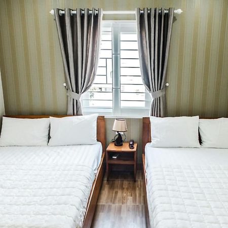 H Hotel 퀴논 외부 사진