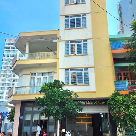 H Hotel 퀴논 외부 사진