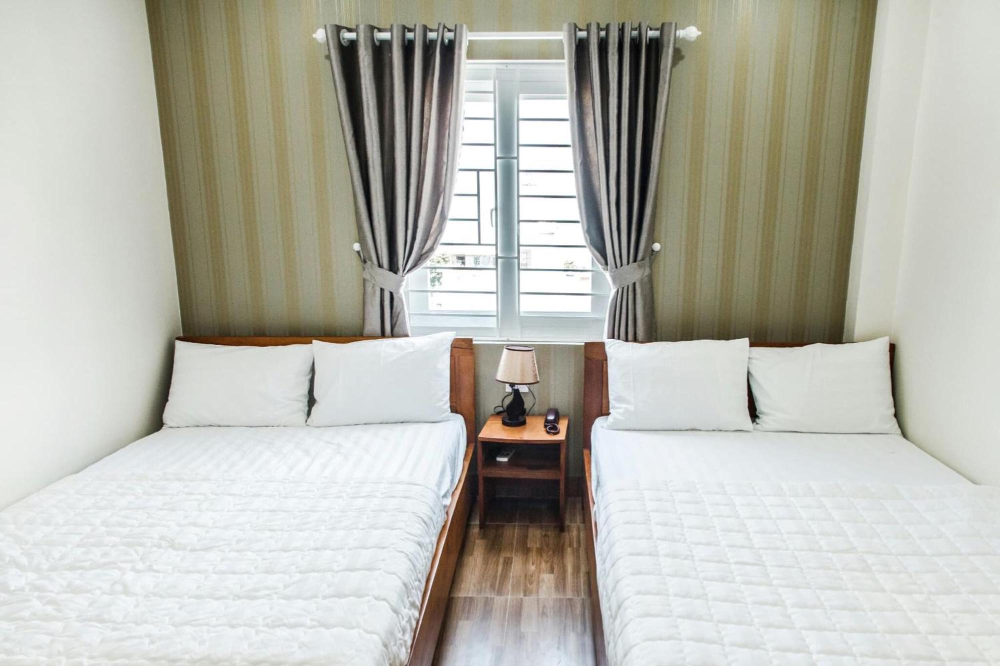 H Hotel 퀴논 외부 사진